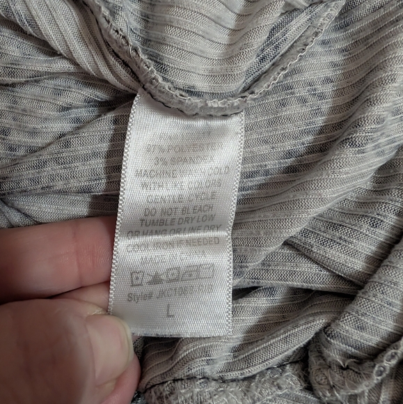 Black and Gray Snake Print Rib Knit Flare Pants Size L - Picture 4 of 4